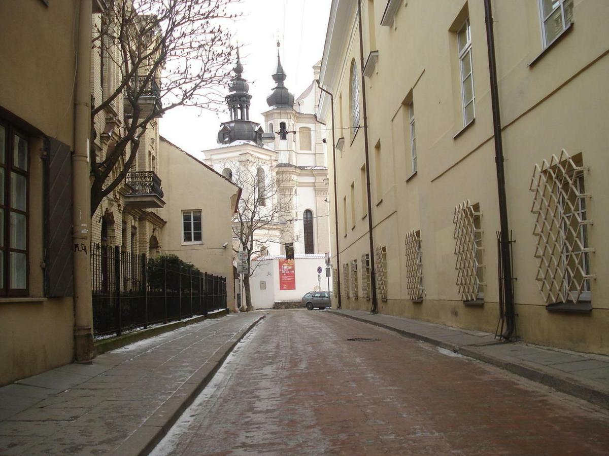 Cozy Apt In The Heart Of Old Town Βίλνιους Εξωτερικό φωτογραφία